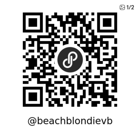 Thomas Kinkade Holiday Sparkle Fiber Optic Christmas Tree w/Moving Train & Music - Picture 12 of 12